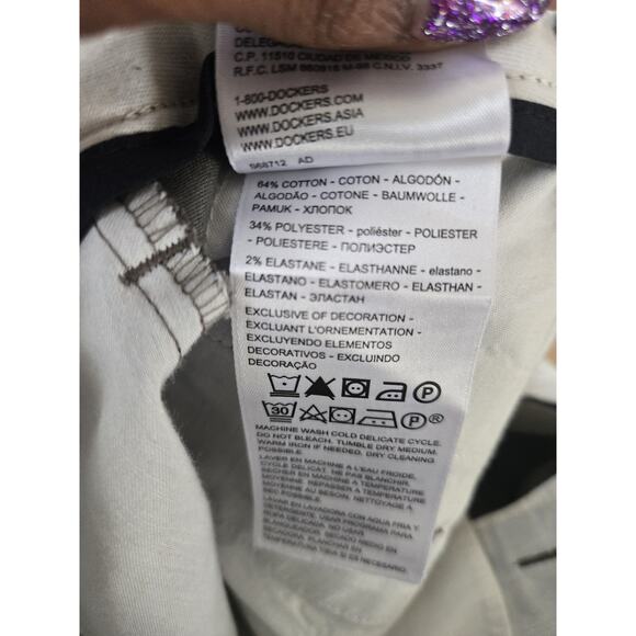 Dockers Men's Classic Fit Dress Khaki Pants, Grey, Size 40x32 - Picture 6 of 7